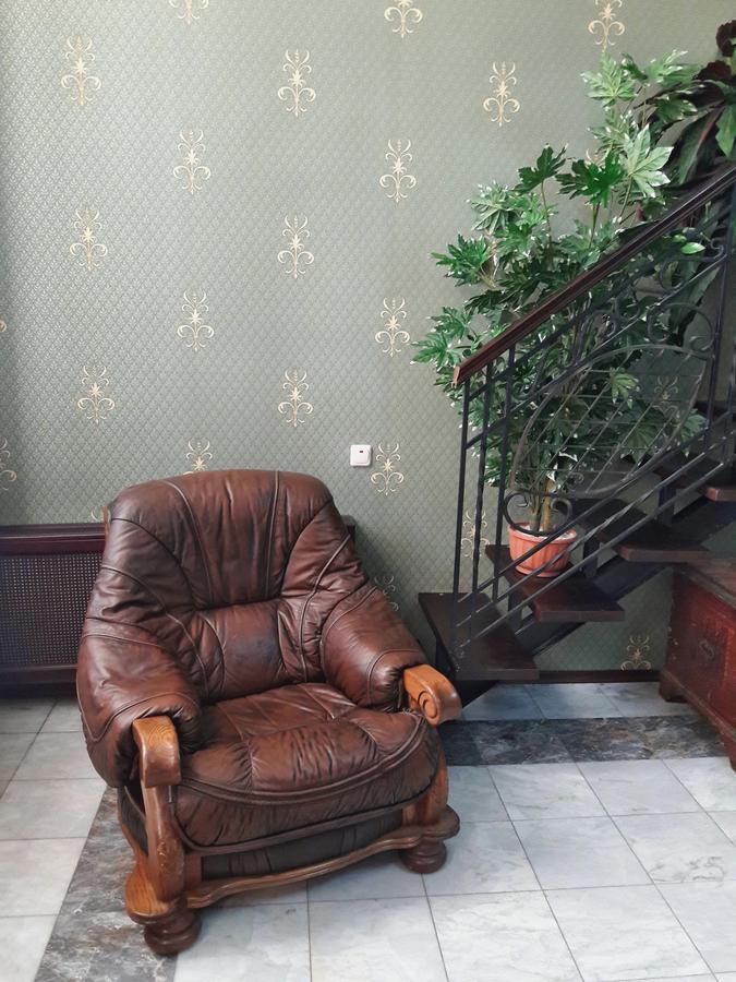 Orpheus Hostel&Apartments Odessa Buitenkant foto